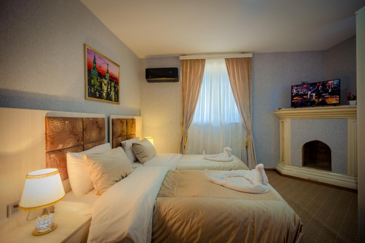 Golden Time Hotel Baky Esterno foto