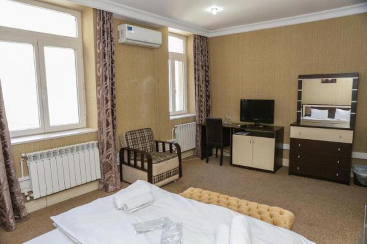 Golden Time Hotel Baky Esterno foto