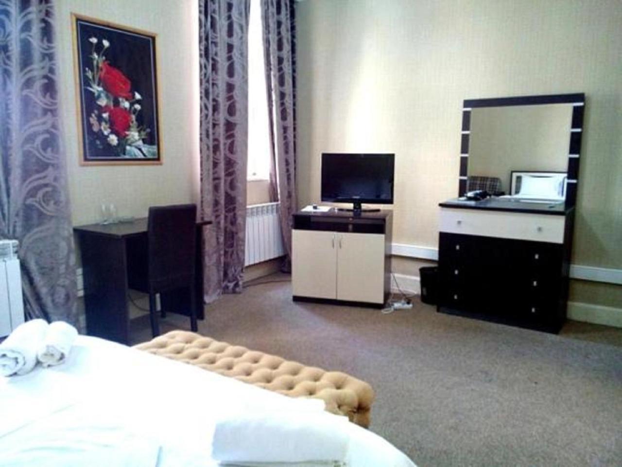 Golden Time Hotel Baky Esterno foto